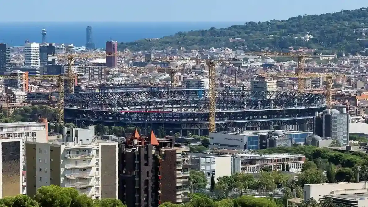 Barcelona Confirms Postponement of Nou Camp Return as Stadium Remains Unready for Fans in Catalonia