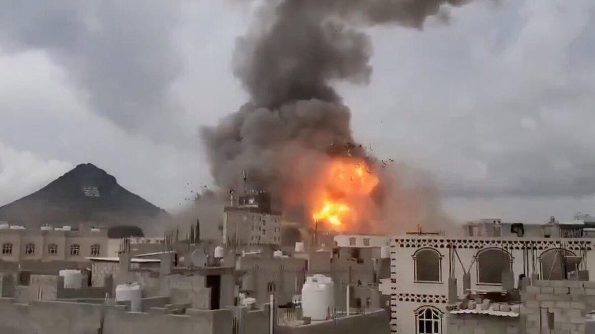 Benjamin Netanyahu warns Israel will strike back as Israeli air force hits Houthi training camps in Yemen following missile attack on Ramon Airport