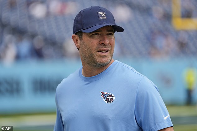 Struggling Tennessee Titans coach Brian Callahan surrenders play-calling control to quarterbacks coach Bo Hardegree after home crowd boos in Nashville loss