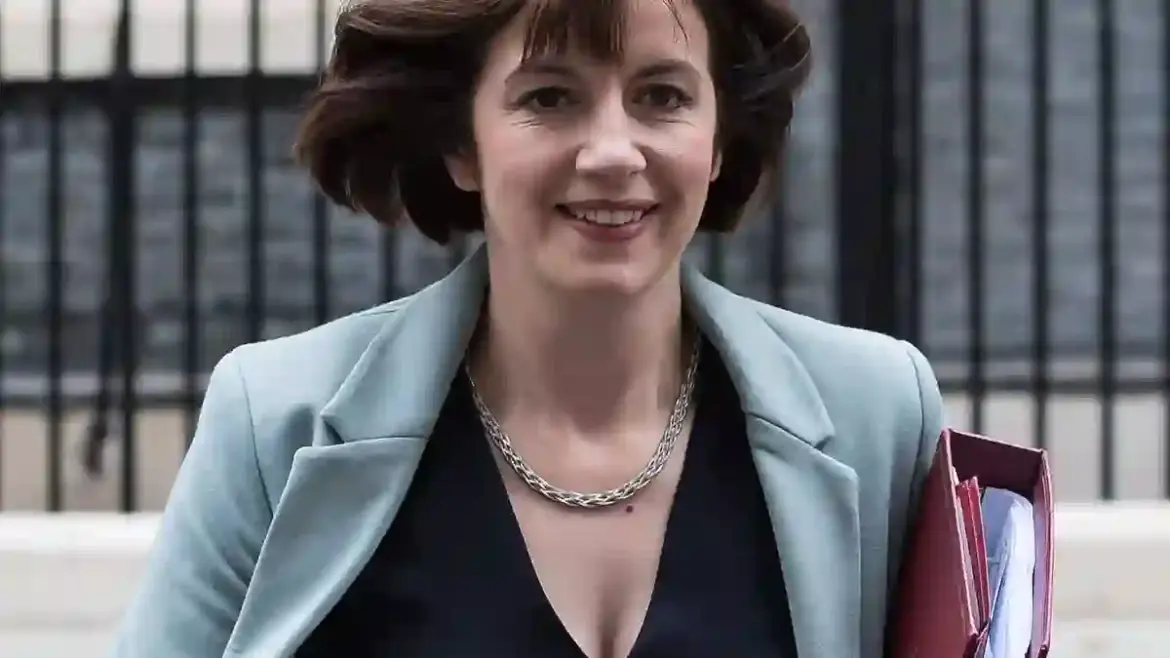 Bridget Phillipson launches Labour deputy leadership campaign in Westminster promising to unite the party and take on Reform across the country