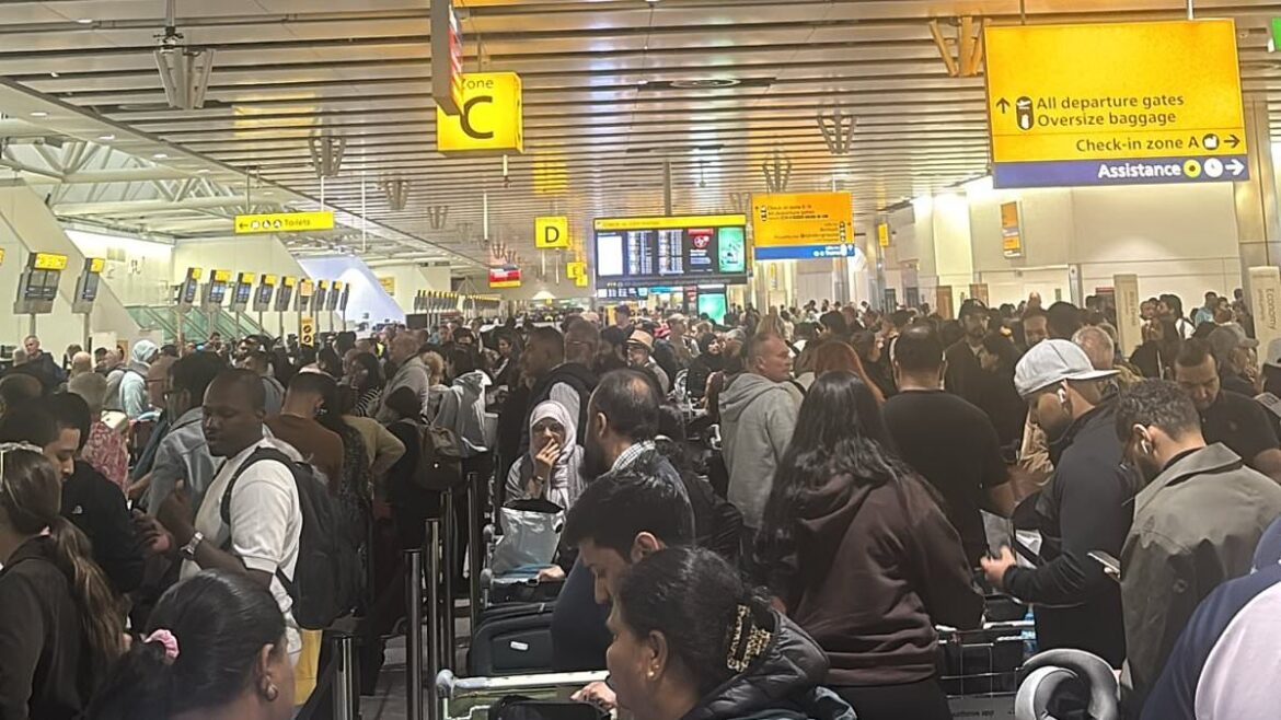 British Holidaymakers Face Long Queues and Flight Delays at Heathrow After Cyber Attack Disrupts European Airport Check-In Systems