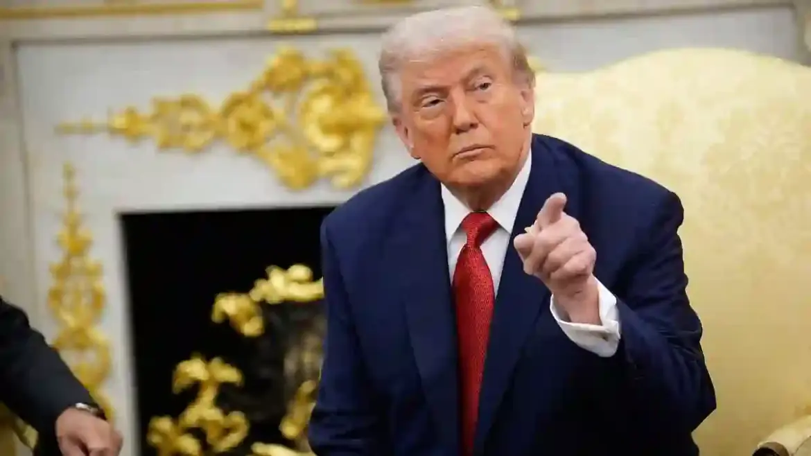 President Donald Trump Praises CNN Türk Reporter During Oval Office Press Conference in Washington While Criticizing CNN’s Fake News Reputation