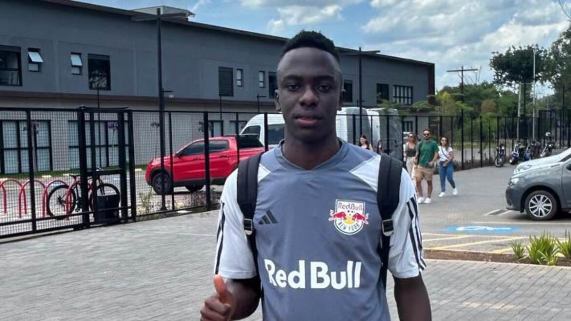 Colombian teenage footballer Eder Smic Valencia dies in tragic car crash in Guachene just days before New York Red Bulls move