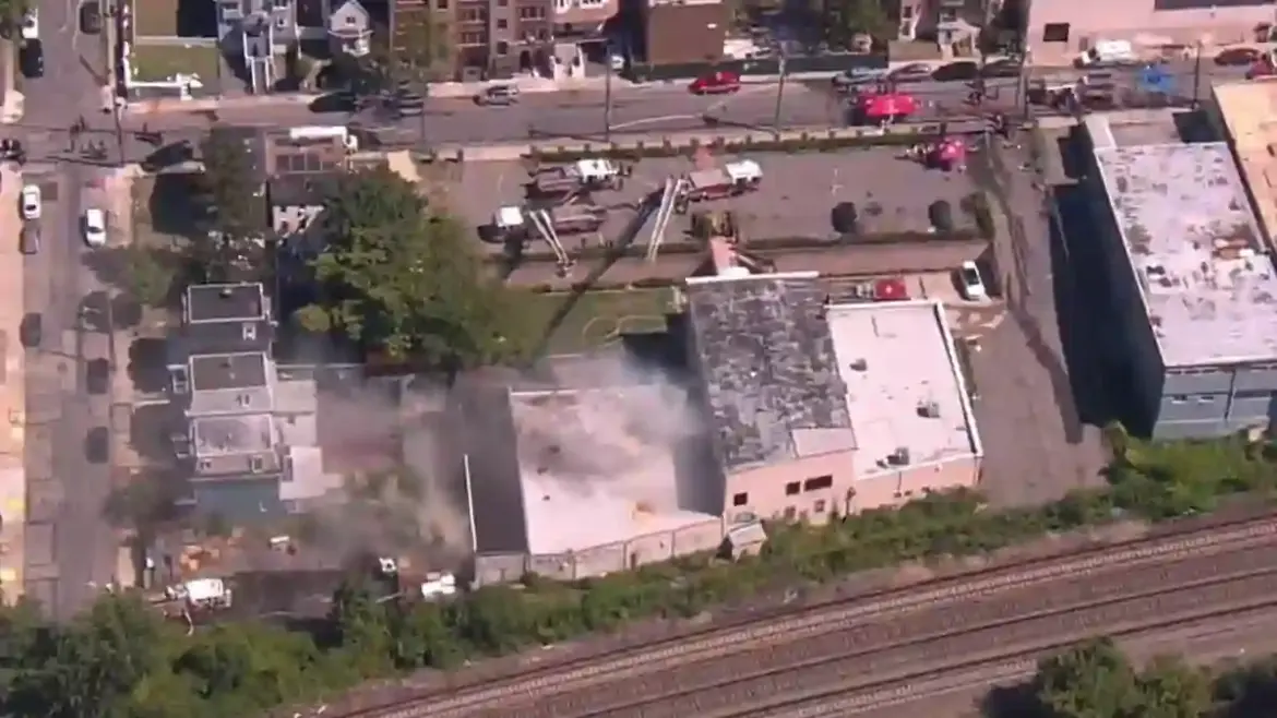 Emergency crews battle hazardous warehouse fire that sends toxic bleach fumes over Yonkers