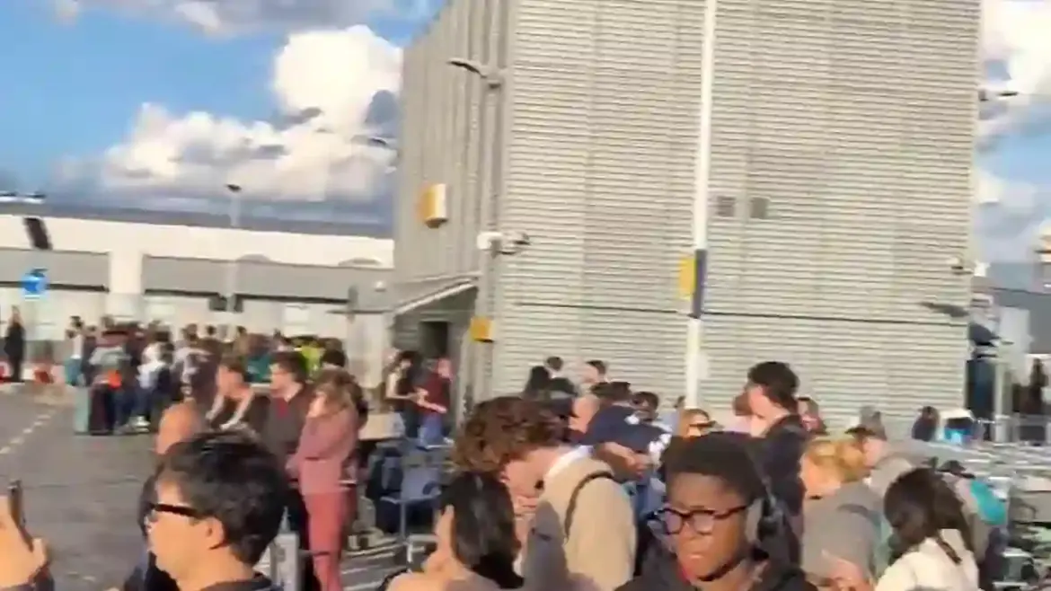 Emergency Services Evacuate Terminal 4 at Heathrow Airport After Possible Hazardous Materials Incident