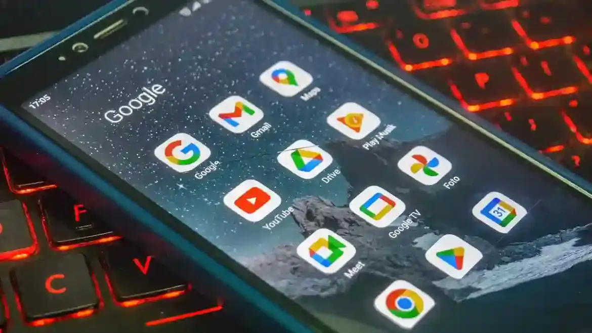 Google experiences widespread outage and leaves thousands of users unable to access Gmail and cloud services across the United States