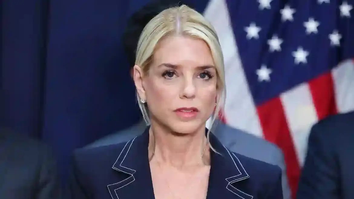 House Oversight Committee Releases Jeffrey Epstein Prison Footage Revealing Missing Minute at Brooklyn Detention Center
