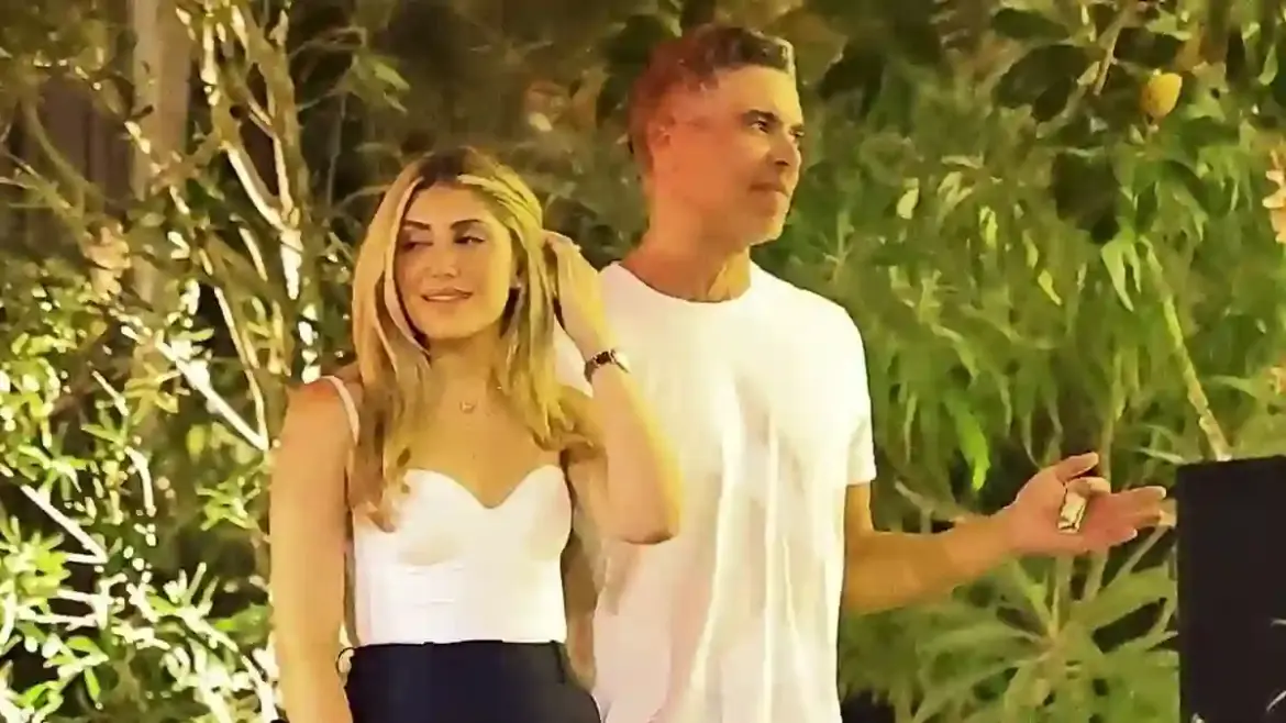 Cash Warren Enjoys Late Night Out With Actress Seanna Pereira in Los Angeles After Split From Jessica Alba
