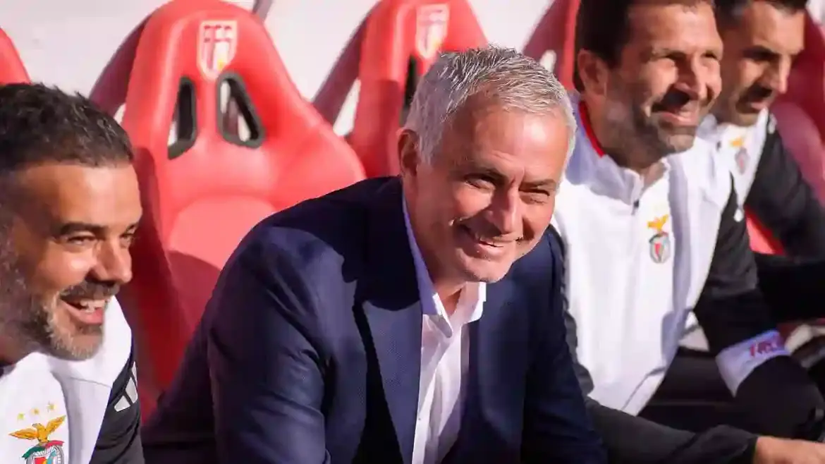 José Mourinho returns to Benfica as the veteran Portuguese coach begins a new chapter in Lisbon after twenty five years away
