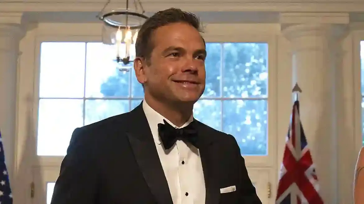 Lachlan Murdoch Secures Control of Family Media Empire in $3.3 Billion Deal Affecting UK and US Outlets