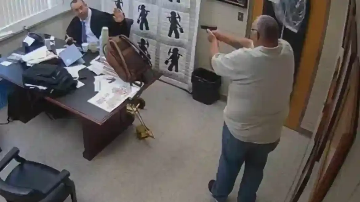 Letcher County Sheriff faces murder charges after allegedly shooting District Judge Kevin Mullins in his courthouse chambers