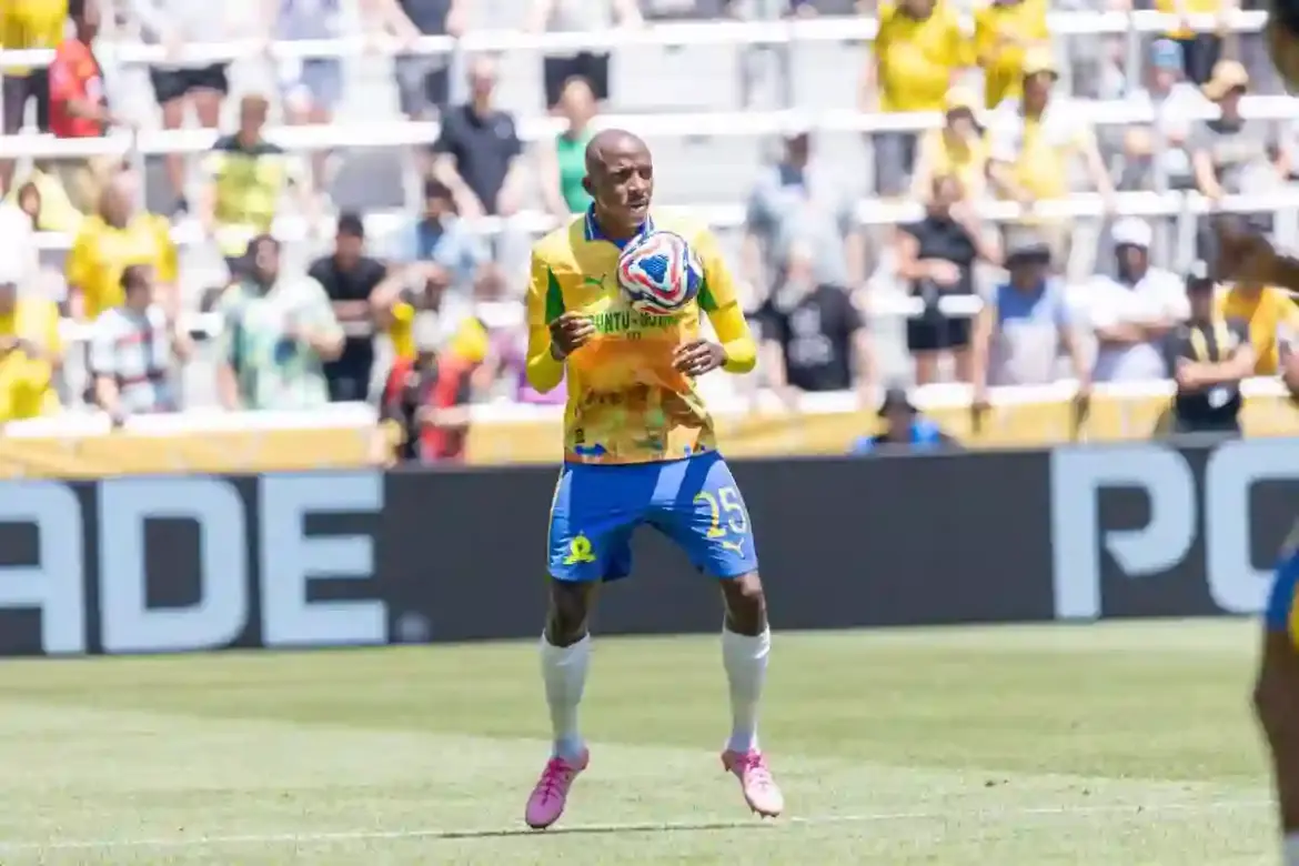 Miguel Cardoso explains why Khuliso Mudau has not played for Mamelodi Sundowns despite returning to training at Chloorkop
