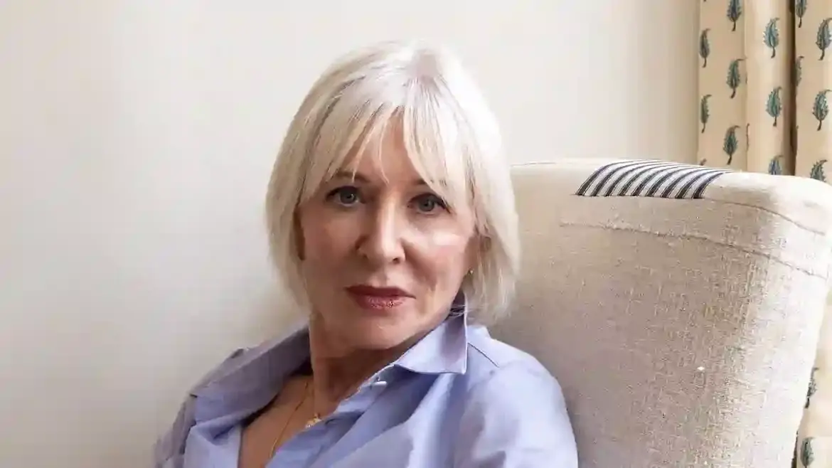 Nadine Dorries Joins Reform UK and Strengthens Nigel Farage’s Team Amid Growing Political Momentum in the United Kingdom