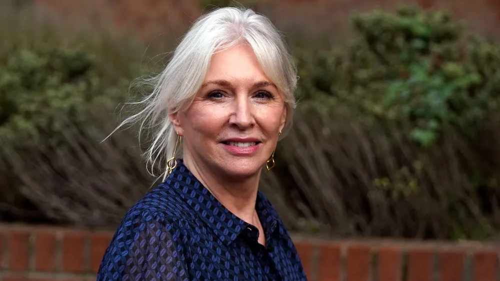 Former Culture Secretary Nadine Dorries abandons the Tory Party and declares it dead while aligning with Nigel Farage in London political circles