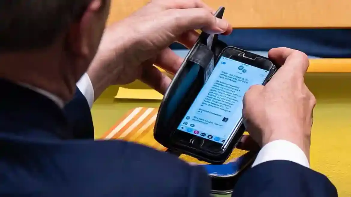 Treasury Secretary Scott Bessent Leaks Sensitive Text About Argentina Selling Soybeans to China During UN Assembly