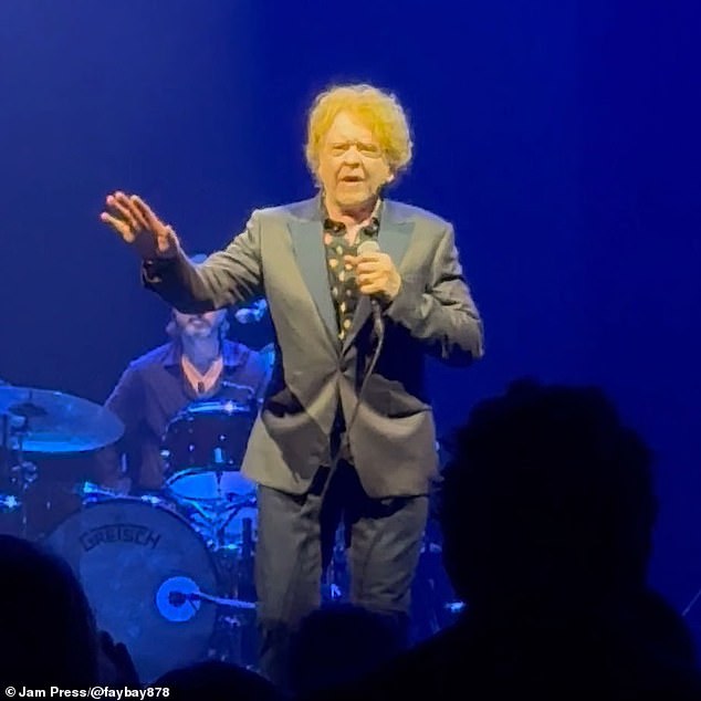Mick Hucknall shocks fans in Manchester as Simply Red star loses temper at gig and revives old controversies from his wild past