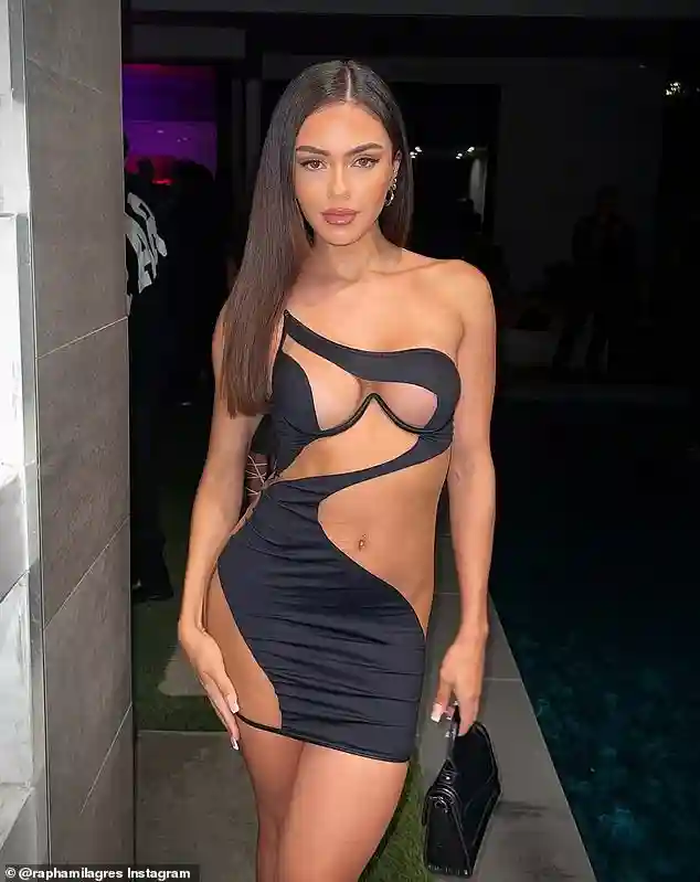 Anthony Joshua and Jake Paul prepare to clash in Miami with heavyweight bout streaming live on Netflix and two ring girls confirmed