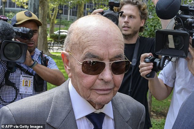 Donald Trump Pardons Former Tottenham Hotspur Owner Joe Lewis in New York After Securities Fraud Conviction