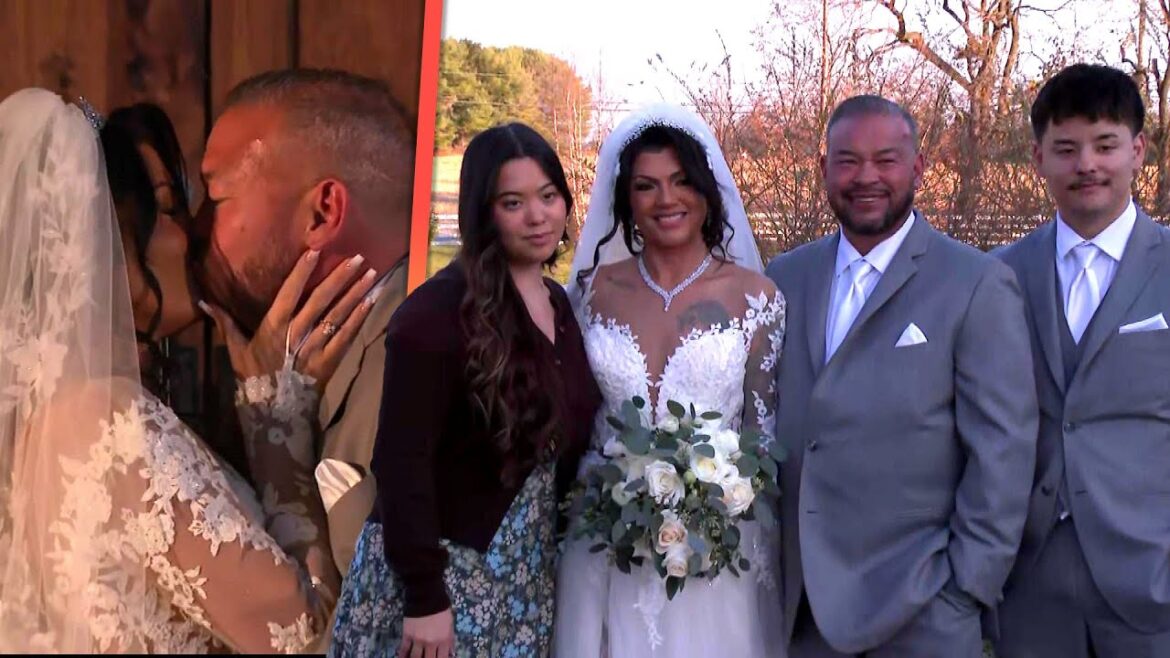 Jon Gosselin exchanges vows with Stephanie Lebo at a Lancaster barn venue as his son praises the bride and laments absent siblings