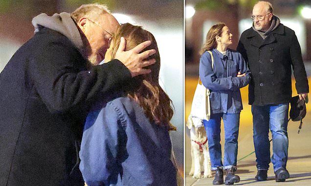 Mimi O’Donnell sparks headlines as she walks arm-in-arm and shares kisses with comedian Louis CK in the streets of Manhattan