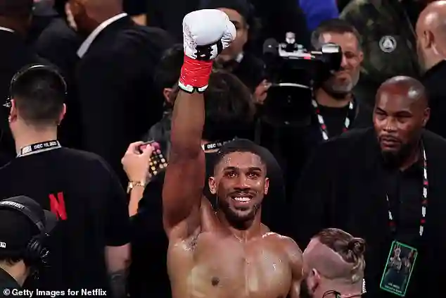 Anthony Joshua Announces Plan to Challenge Tyson Fury in Saudi Arabia After Knockout Victory Over Jake Paul in Miami