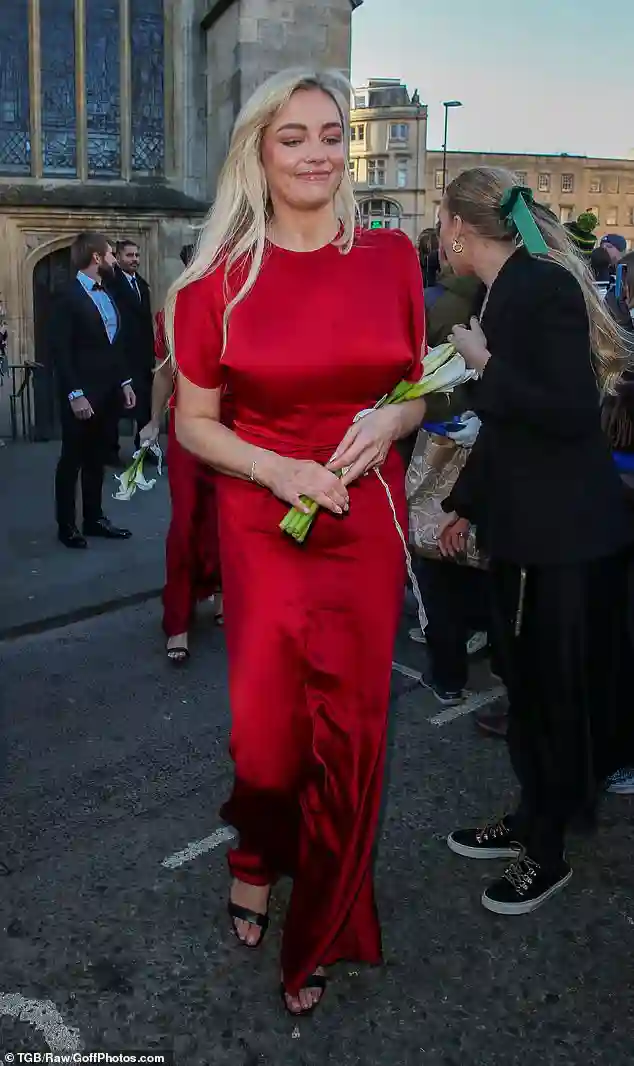 Bethany Peaty Stuns in Red Gown as She Walks Into Bath Abbey as Maid of Honour While Mother Misses Wedding Amid Family Rift
