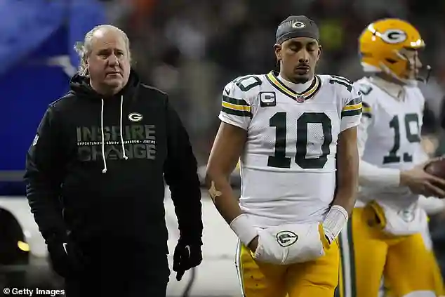 Jordan Love exits injured as Chicago Bears rally late to stun Green Bay Packers in dramatic NFC North showdown at Soldier Field