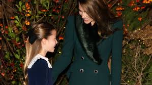 Princess Charlotte Beams with Delight as She Reunites with the Princess of Wales at Westminster Abbey Christmas Carol Service