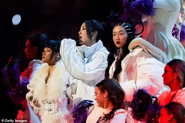 Snoop Dogg Delivers a Genre-Bending Christmas Halftime Show with K-Pop Stars and Andrea Bocelli at Detroit Lions vs Minnesota Vikings Game
