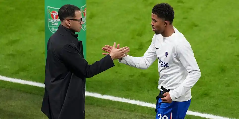 Chelsea and Arsenal battle for early control as Carabao Cup semi final first leg unfolds under the lights at Stamford Bridge in London