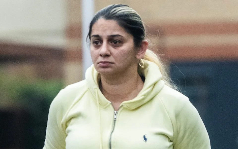 British Court Spares Serial Romanian Jewellery Thief Claudia Rostas from Prison While Allowing Continued Benefit Claims in England