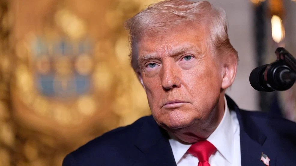 Social Media Erupts as Donald Trump Breaks His 2019 Pledge to Greenland While Threatening Tariffs and Military Action