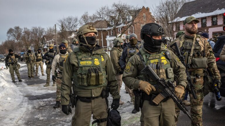 ICE agents