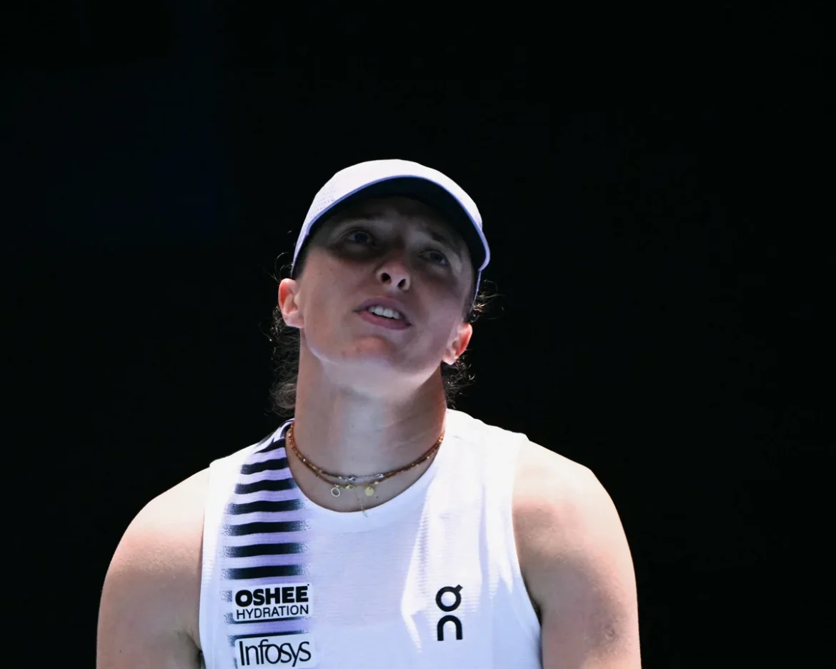 Iga Swiatek criticizes constant filming and says tennis players are treated like animals in a zoo during the Australian Open in Melbourne