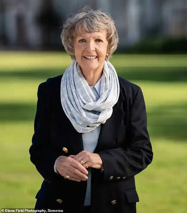 James and Emma Lowsley-Williams Struggle to Make Chavenage Profitable While Overlooking Potential of Haunted Rooms in the Cotswolds