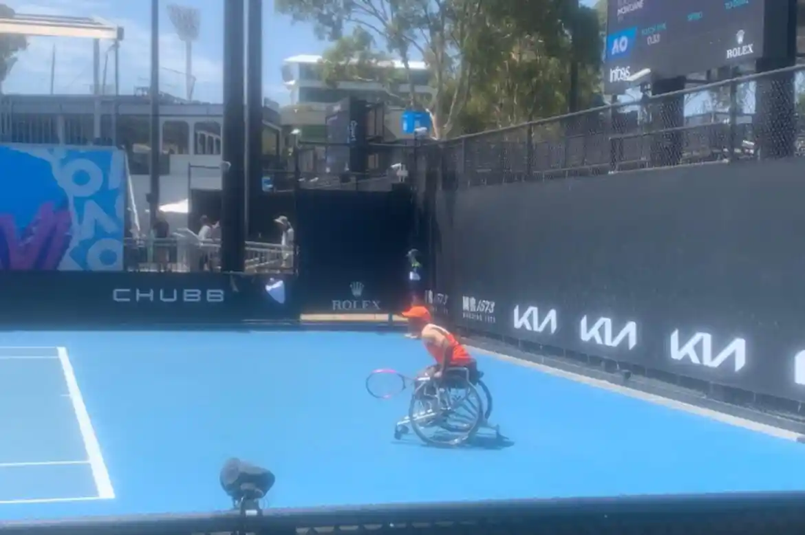 Kgothatso Montjane overcomes injury and windy conditions to defeat Angelica Bernal in first-round Australian Open wheelchair singles match in Melbourne
