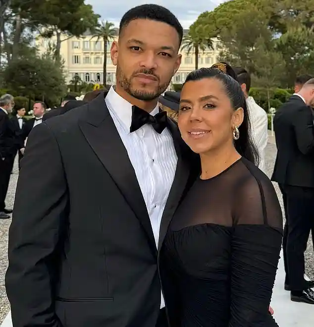 Steven Bartlett Proposes to Fiancée Melanie Lopes in Marrakech During Luxury Christmas Vacation Surrounded by Her Family