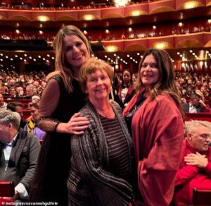 Annie Guthrie (right), mother Nancy (center), and Savannah Guthrie