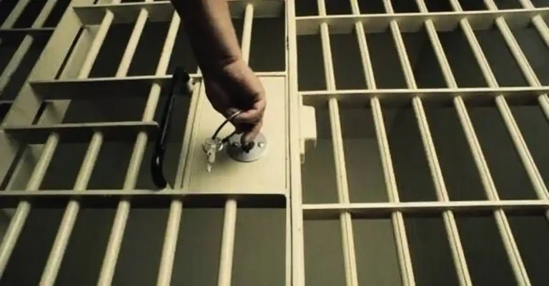 Irish Prison Service Warns That Severe Overcrowding Threatens Ability to House Inmates and Transport Prisoners to Court Across the Country