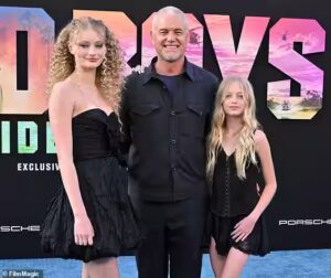 Friends of Eric Dane launch GoFundMe campaign in Los Angeles to support his teenage daughters as Hollywood figures rally after his ALS death