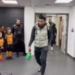 Chelsea Players Face Backlash After Ignoring Young Mascots Ahead of FA Cup Match Against Hull City at MKM Stadium