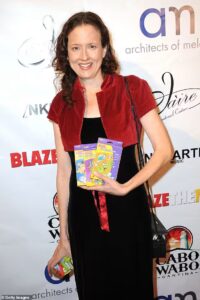 Grey’s Anatomy background actress Laura Ann Tull sparks online outrage by calling Eric Dane a bully after his death from ALS in the United States