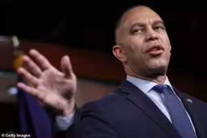 Donald Trump fires back at Hakeem Jeffries over wannabe king remark following Supreme Court ruling on tariffs in Washington
