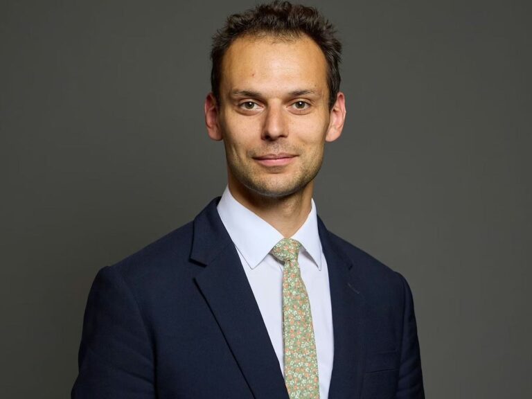 Josh Simons