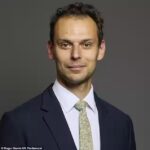 Labour minister Josh Simons faces Cabinet Office investigation in Westminster after leaked APCO report targets Sunday Times journalists over undeclared donations row