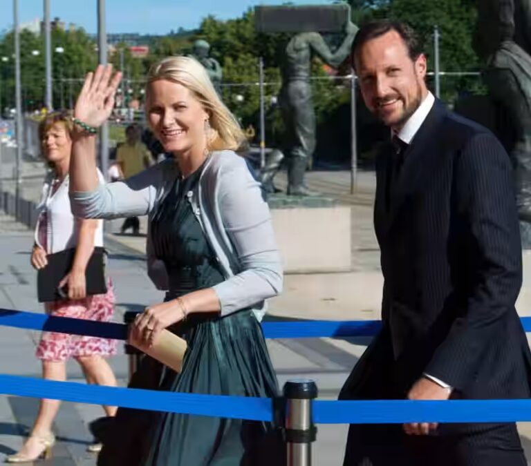 Les Wexner Tells US House Democrats He Was Conned by Jeffrey Epstein and Denies Knowledge of Any Sex Trafficking Crimes in Ohio Deposition