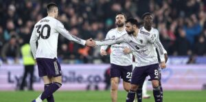 Manchester United Battles West Ham United in London Stadium as Michael Carrick Seeks Fifth Consecutive Premier League Victory