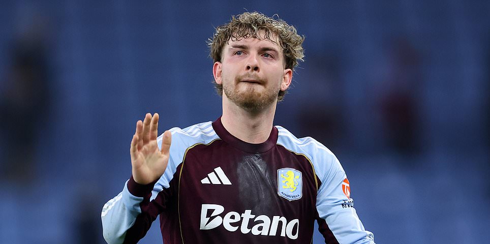 Premier League Clubs Scramble to Complete Key Transfer Deals Before January Window Closes in England