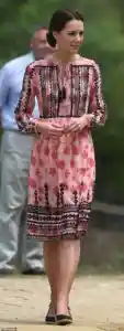 Princess of Wales Faces Criticism for Fashion Missteps During 2016 India Tour While Experts Call Her Diplomatic Dressing Choices a Holy Mess