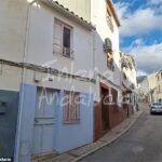 Spanish Lawmakers Debate Blocking Non-Residents from Buying Holiday Homes in Balearic Islands as Locals Demand Price Controls